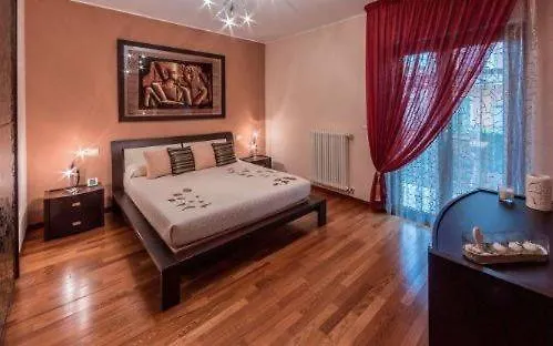 Sam לינה וארוחת בוקר